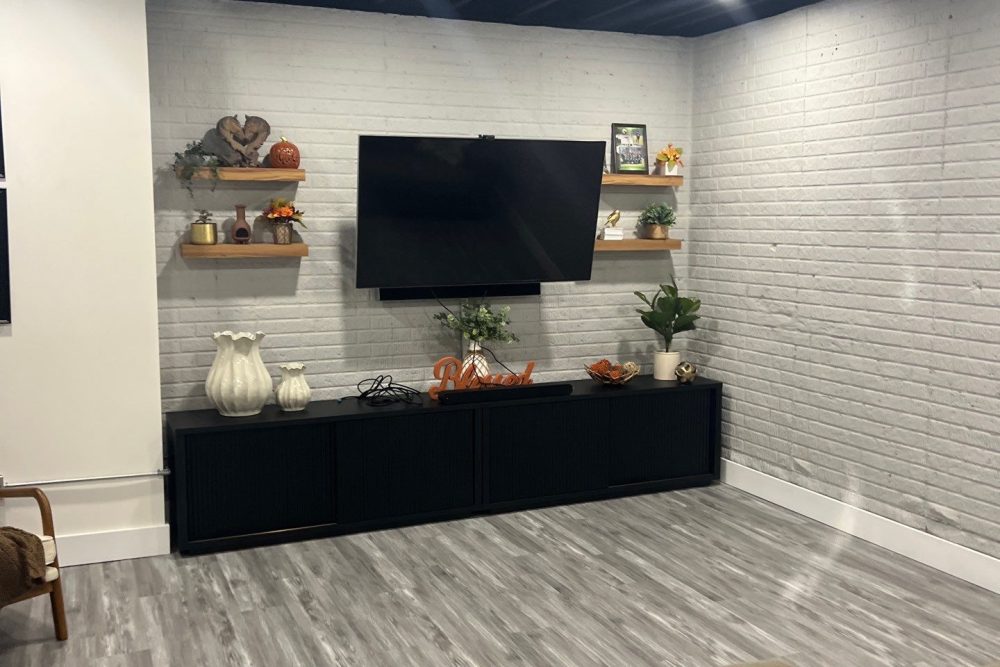 d9941774-400f-4a58-9217-f246b3a6f88d